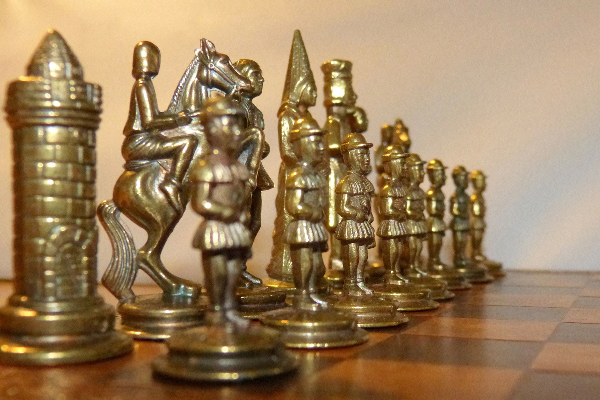 chess-pieces