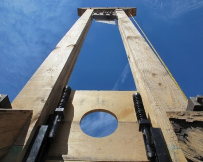 A Prisoner's View of the Guillotine