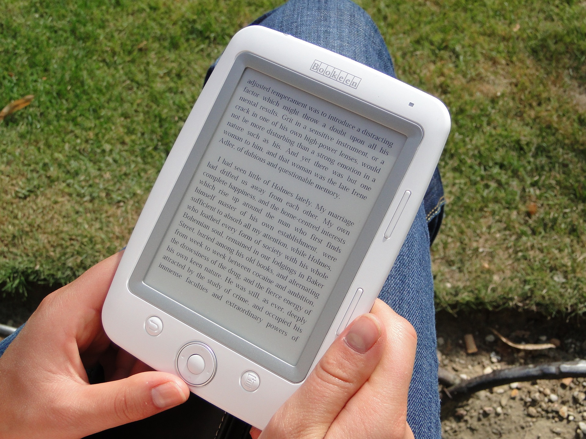 reading-1176073_1920